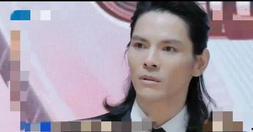 她为了吃瓜进娱乐圈,她毅然踏入娱乐圈